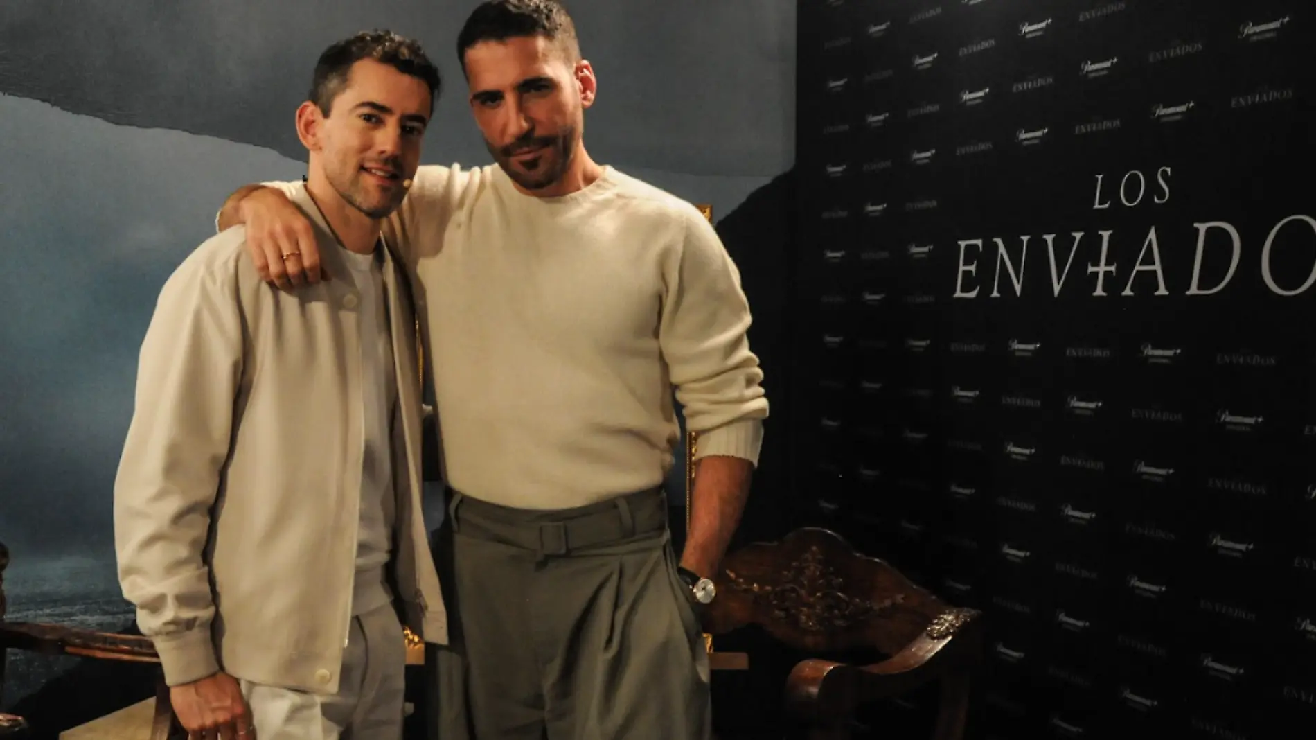 Luis Gerardo Méndez y Miguel Ángel Silvestre protagoniztas de Los enviados